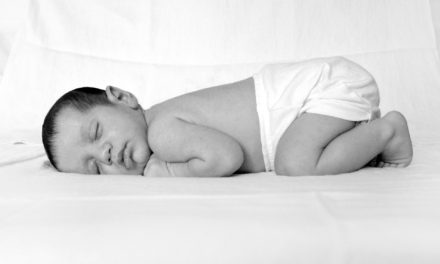 Svédpelus – terpeszpelenka: Kössük vagy ne kössük?