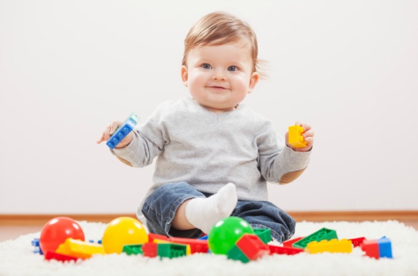 Játékok helyett csak egy dolog kell: ANYA!