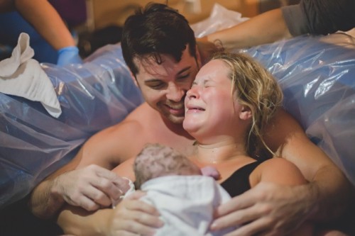 Nemzetközi kutatás: biztonságos az otthon szülés