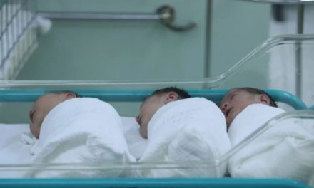 Eltűnt csecsemők – És akkor azt mondta az orvos: válassz!