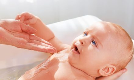 Húzogassuk vagy ne a kisbaba kukiját?