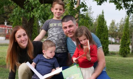 Lana május végén ünnepli szülinapját