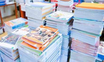 Megkezdődött a tankönyvek beszerzése: a hetedik osztályosok 17 ezer dináros kiadásra is számíthatnak