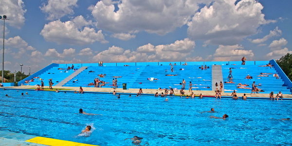 Szabadka: Szombaton kezdődik a fürdőidény a Sétaerdei medencén