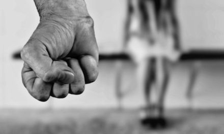 Gyermekbántalmazásnak minősül a nevelési célzattal történő fizikai fenyítés