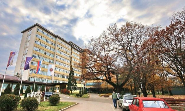 Szabadka: Hazaengedték a koronavírusos csecsemőt és édesanyját