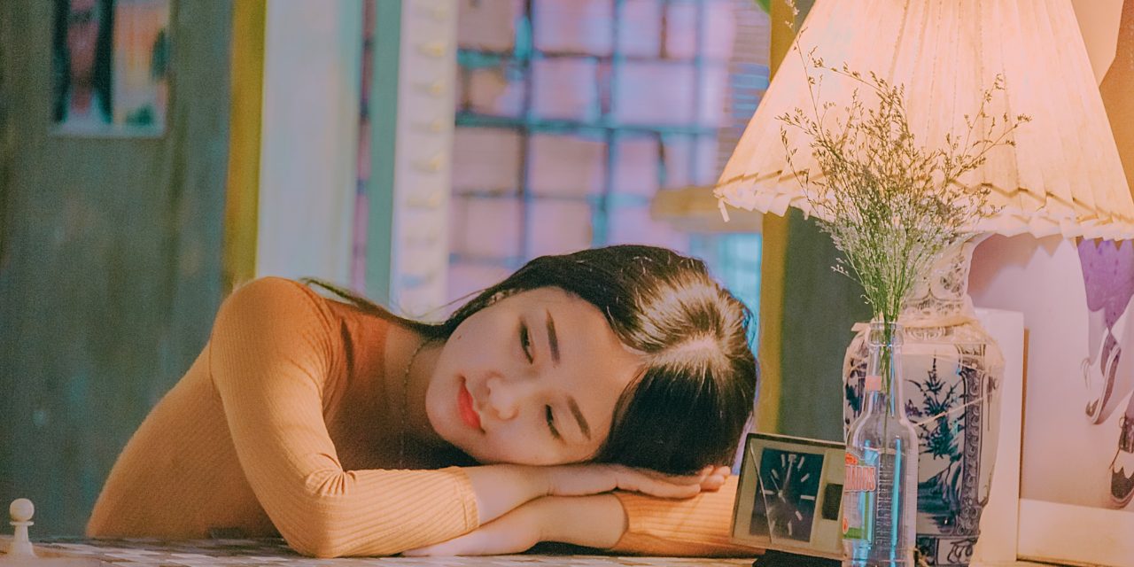 Mikortól maradhat otthon egyedül a gyerek?