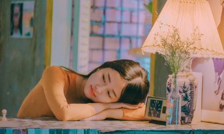 Mikortól maradhat otthon egyedül a gyerek?