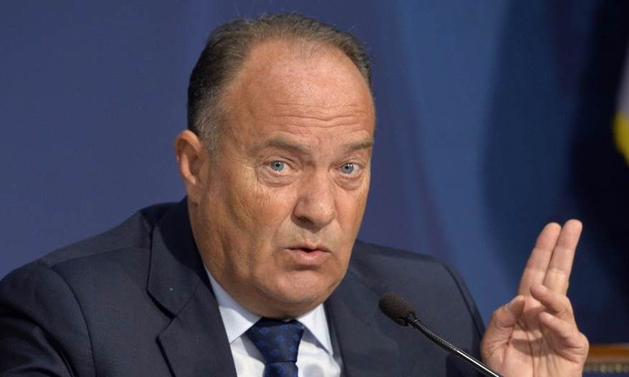 Rendes, vagy távoktatás? A szülő dönti el!