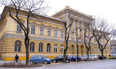 Szabadka: Fertőzésgyanú miatt távoktatásra tér át az MTTK