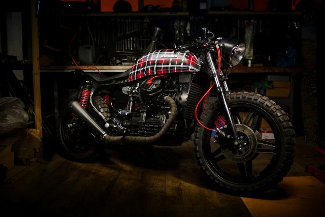 Tízezer eurós motorral segítik Olivér gyógyulását