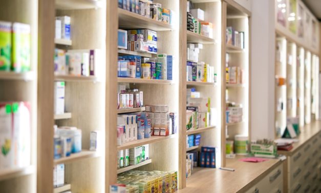 Ajándékcsomag minden újszülöttnek az Apolo Gyógyszertáraktól