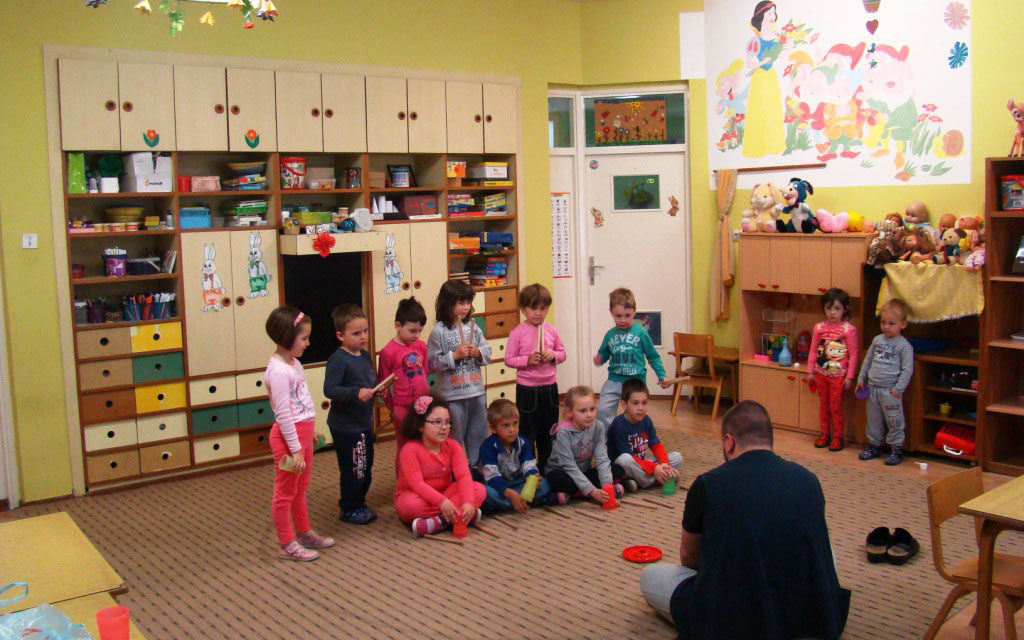 Nincs fertőzött a szabadkai óvodákban, egyelőre nincs szigorítás