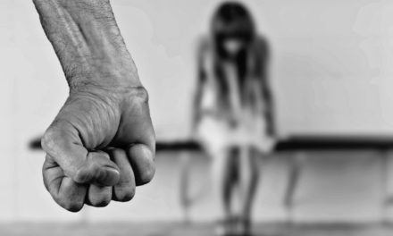 Új törvény: Tilos a gyermekek bárminemű fizikai bántalmazása