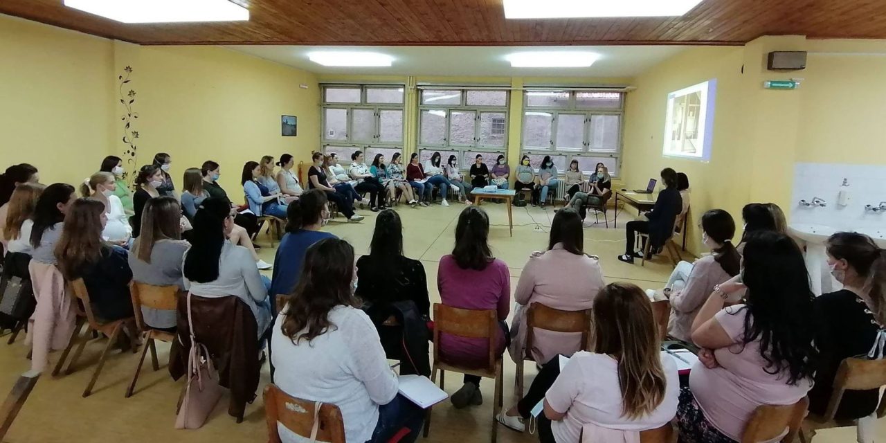 KismamafelkéSZÜLŐ júniusban Zentán