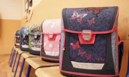 Idén is segíti iskolatáskával a külhoni magyar családokat a Rákóczi Szövetség