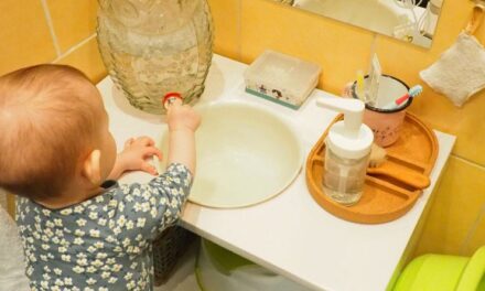 A gyermek is örül, ha felnőttes feladatokat végezhet